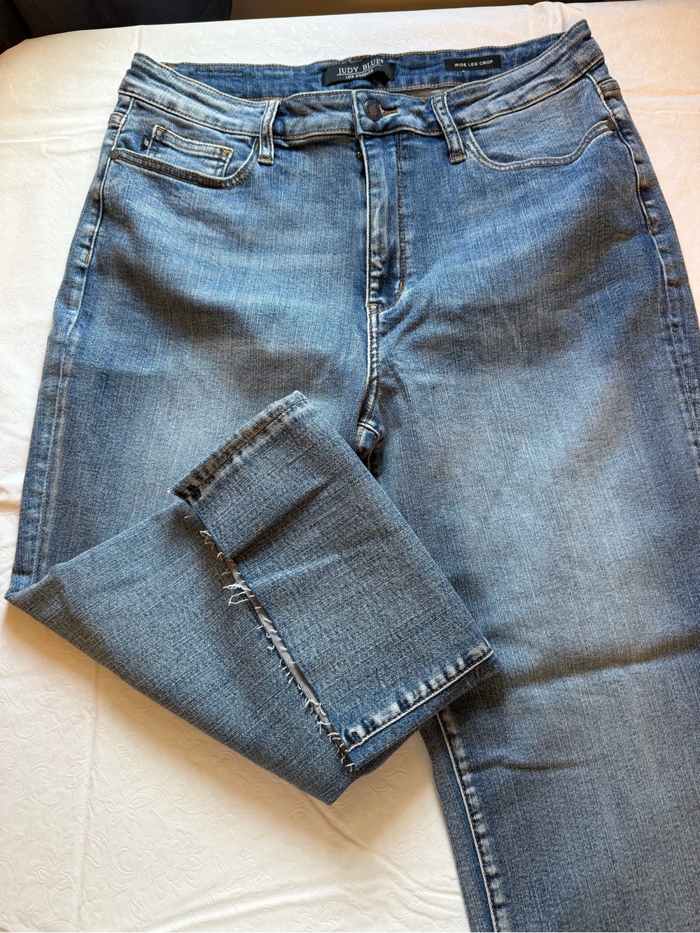 Judy Blue Wide Leg Crop Jeans cut off